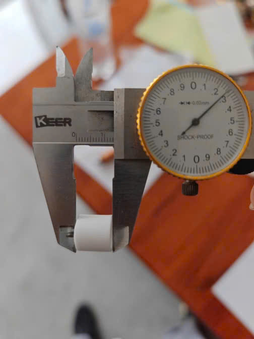 sứ cách nhiệt 5.jpg